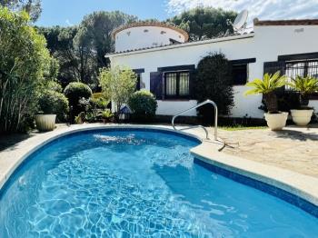 Villa Lulu by Costabravaway - Apartamento en calonge