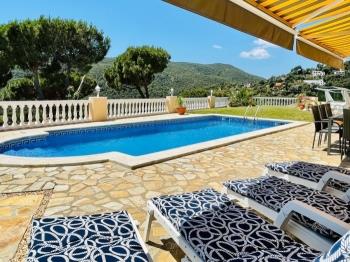Villa Reina by Costabravaway - Apartamento en Calonge