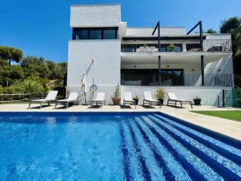 Villa Kubik by Costabravaway - Apartamento en calonge