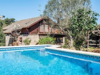 Villa Lotus by Costabravaway - Apartamento en calonge